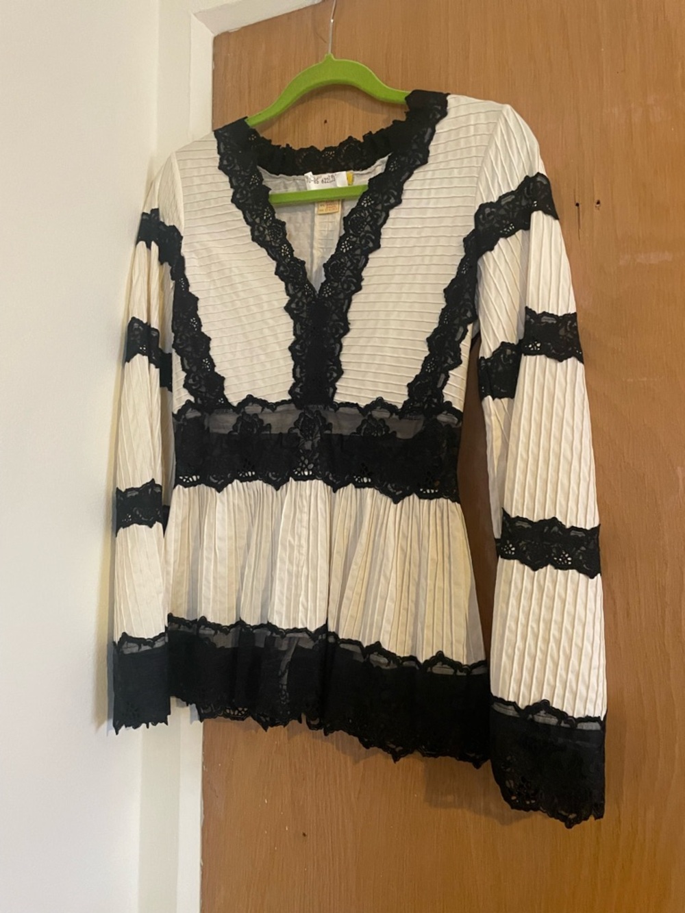 Catherine Malandrino Cream Blouse with Black Lace Trim